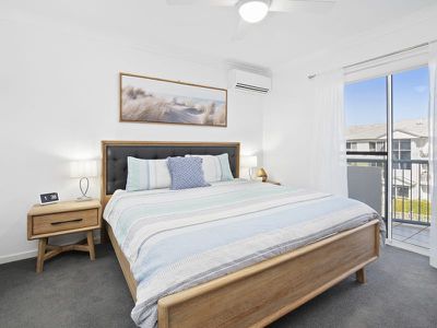 17 / 12 Taylor Street, Biggera Waters