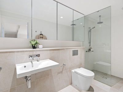 202 / 3 Northcliffe Terrace, Surfers Paradise