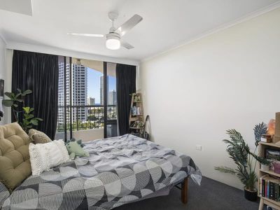 52 / 5 Admiralty Drive, Surfers Paradise