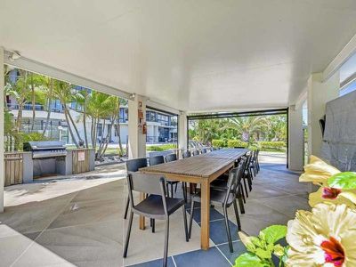 52 / 5 Admiralty Drive, Surfers Paradise