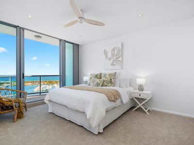 2904 / 1 Como Crescent, Southport