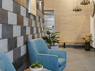 102 / 133 Scarborough Street, Southport
