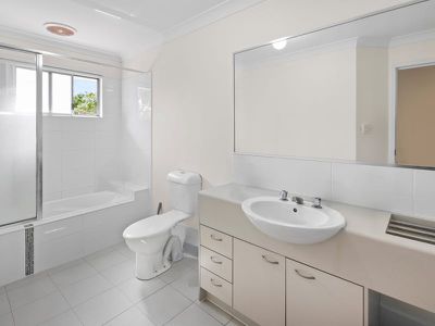 54 / 131 McAuley Parade, Pacific Pines