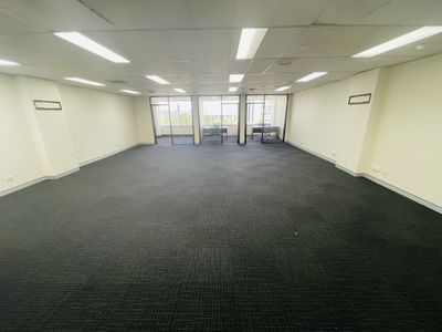 46 Cavil Avenue, Surfers Paradise