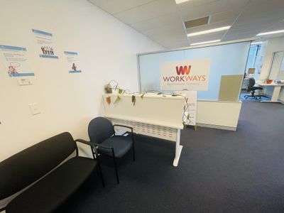 30604 / 9 Lawson Street , Southport