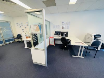 30604 / 9 Lawson Street , Southport