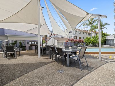 17 / 136 Marine Parade, Southport