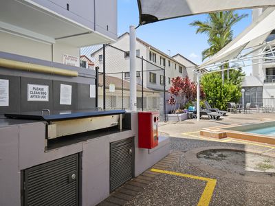 17 / 136 Marine Parade, Southport