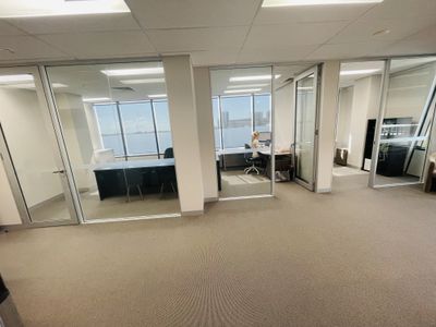 30420 / 27 Garden Street , Southport