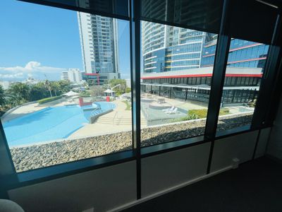 30420 / 27 Garden Street , Southport