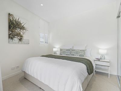 103 / 3 Northcliffe Terrace, Surfers Paradise