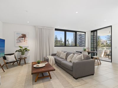 103 / 3 Northcliffe Terrace, Surfers Paradise