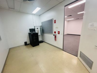 1c / 83  Scarborough Street , Southport