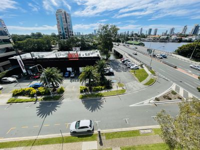 13b / 146 Bundall Road , Bundall