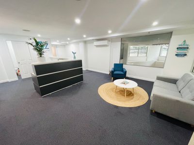 2 / 18 Hanlan Street , Surfers Paradise